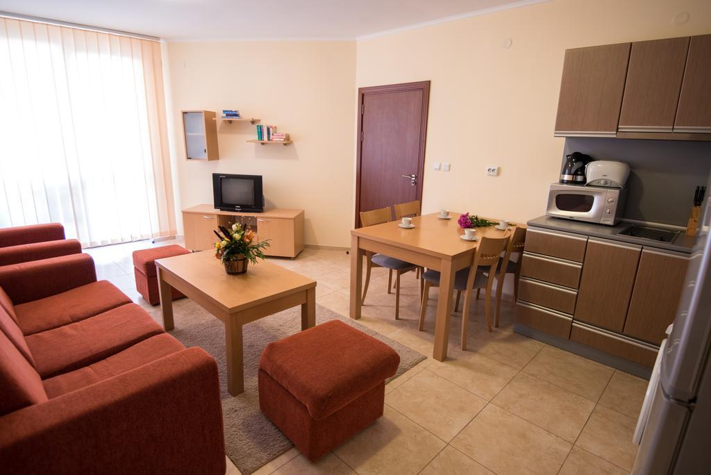 Ferienwohnung Complex Apolon Nessebar Exterior foto